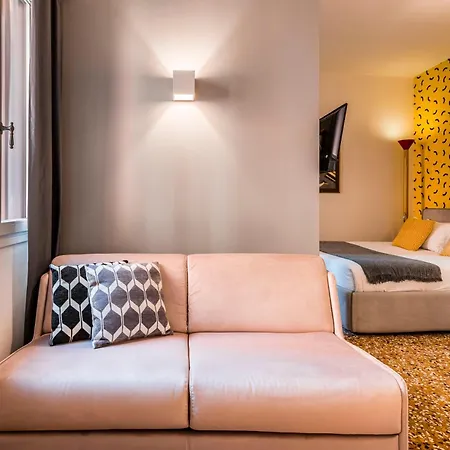 Futurism - Luxury By Design Club Collection Apartman Bologna