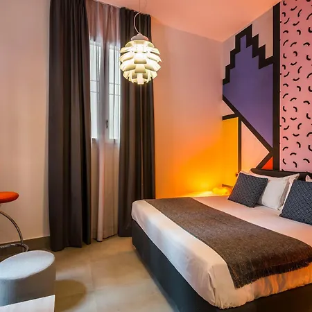 Futurism - Luxury By Design Club Collection Apartman *