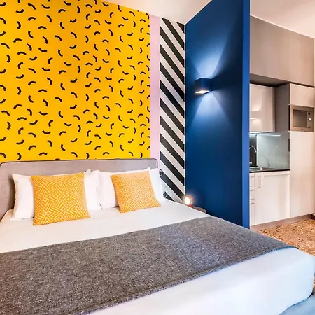 Futurism - Luxury By Design Club Collection Bologna