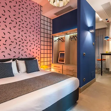 Apartment Futurism - Luxury By Design Club Collection Bologna