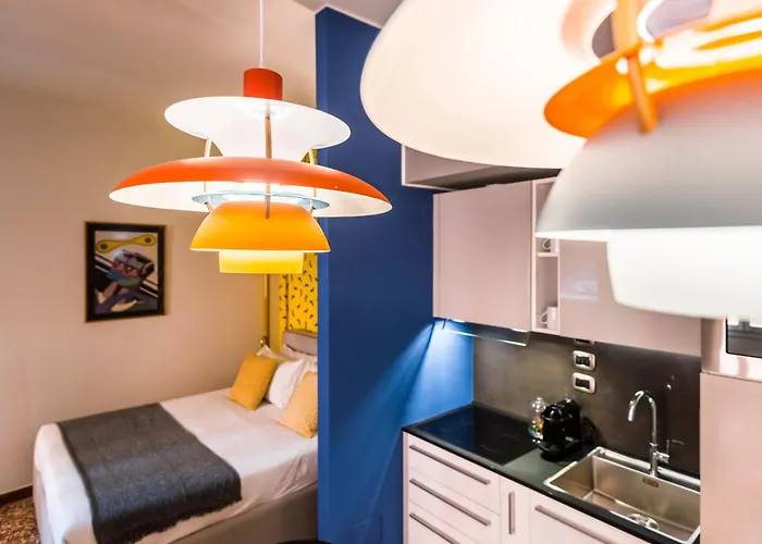 Futurism - Luxury By Design Club Collection * Bologna